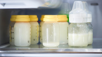 Хранение грудного молока в холодильнике