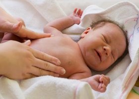 Симптомы гипертонуса у новорожденных