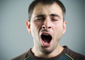 почему человек часто зевает в течение дня причины и приметы