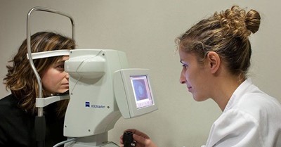 Оптическая биометрия